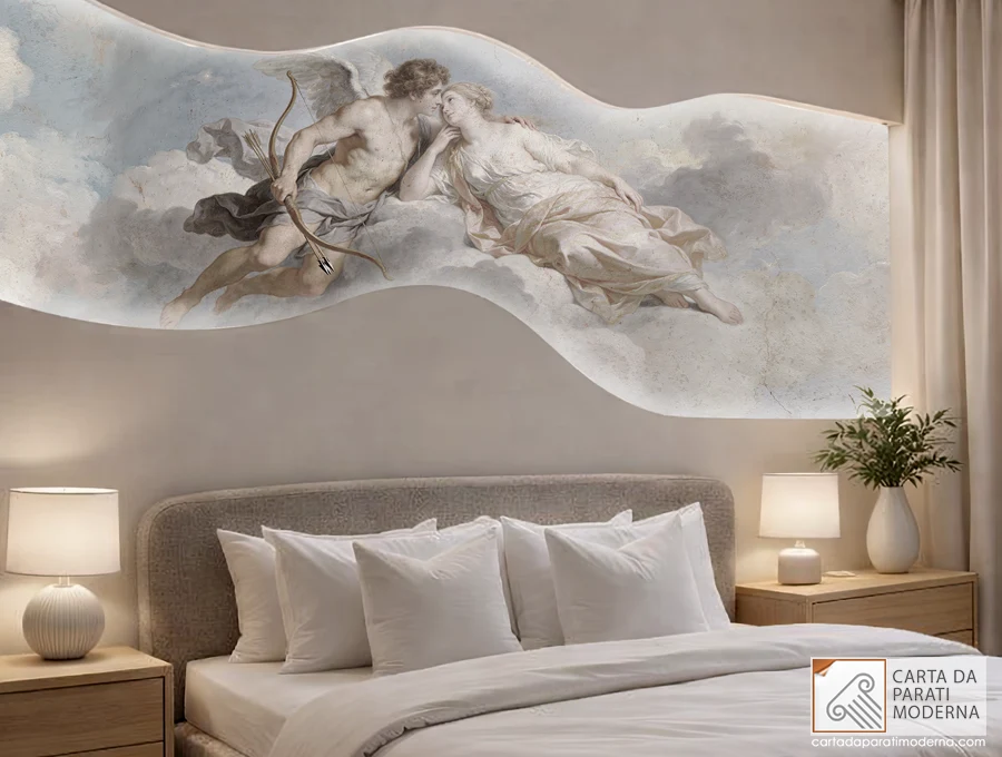 Affresco digitale inserito in una struttura in cartongesso dalle linee sinuose e ondulate, progettata per accoglierlo ed esaltarne la presenza scenografica, con un’illuminazione LED integrata che ne valorizza volumi, dettagli e profondità.